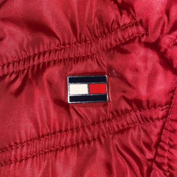 EXCELLENT CONDITION TOMMY HILFIGER puffer jacket - Picture 9 of 12